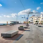 Ocean Front T1 דירה Armação de Pêra