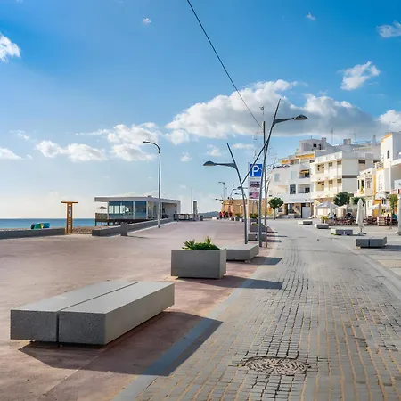 Ocean Front T1 Apartamento Armação de Pêra